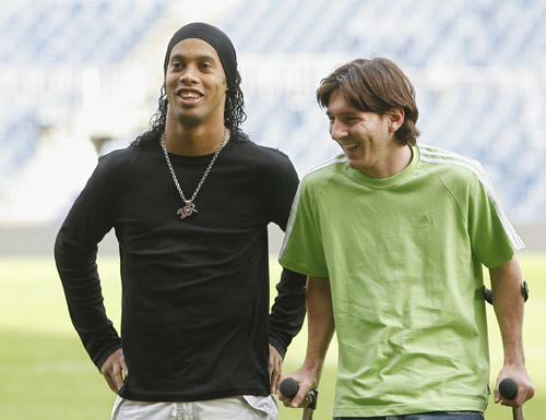 态度端正时效果相当不错，湖人还是得激发出内线支柱的潜能才行？